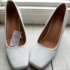 MySoft Square Toe White Pumps